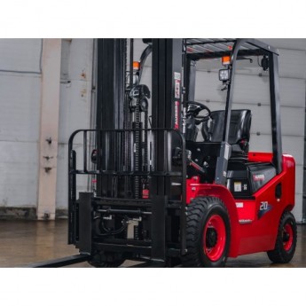 Дизельный вилочный погрузчик ZAUBERG DS20 Дизельный вилочный погрузчик ZAUBERG DS20